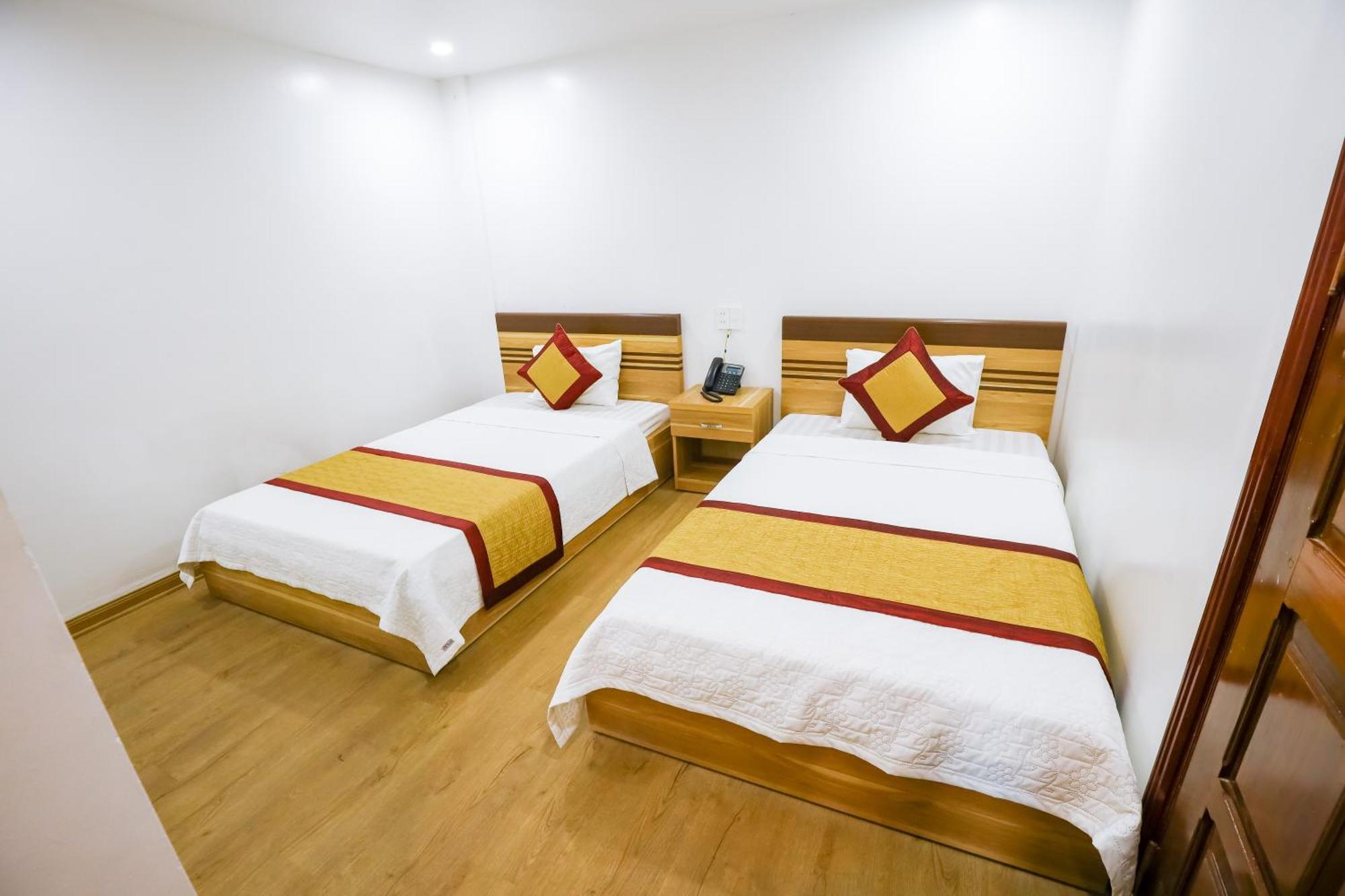 Khach San Kien Ngoc Hotel Dong Khe Sau Kültér fotó
