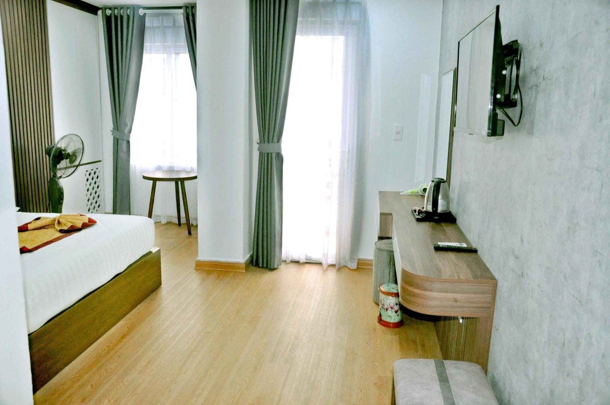 Khach San Kien Ngoc Hotel Dong Khe Sau Kültér fotó