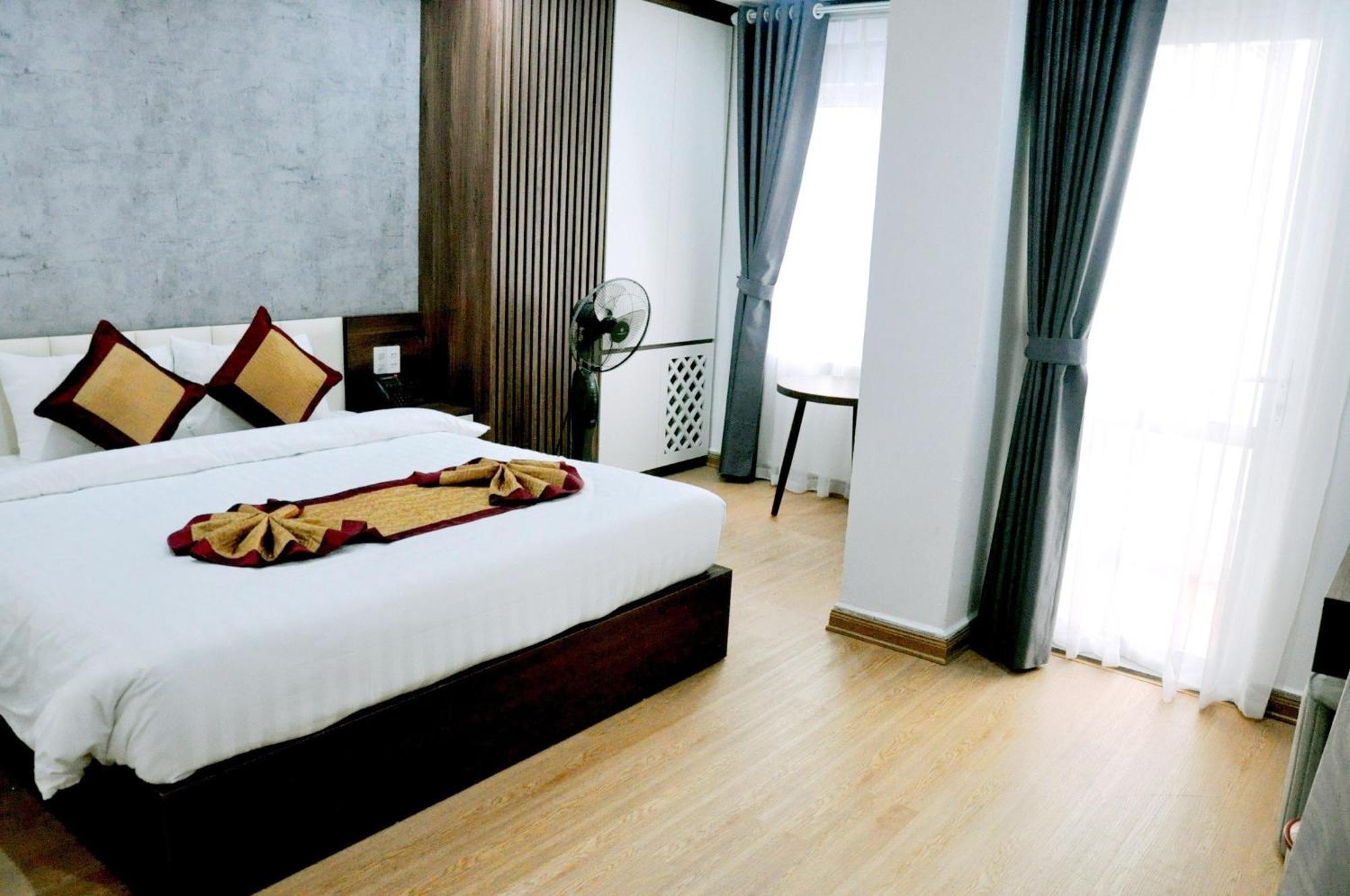 Khach San Kien Ngoc Hotel Dong Khe Sau Kültér fotó